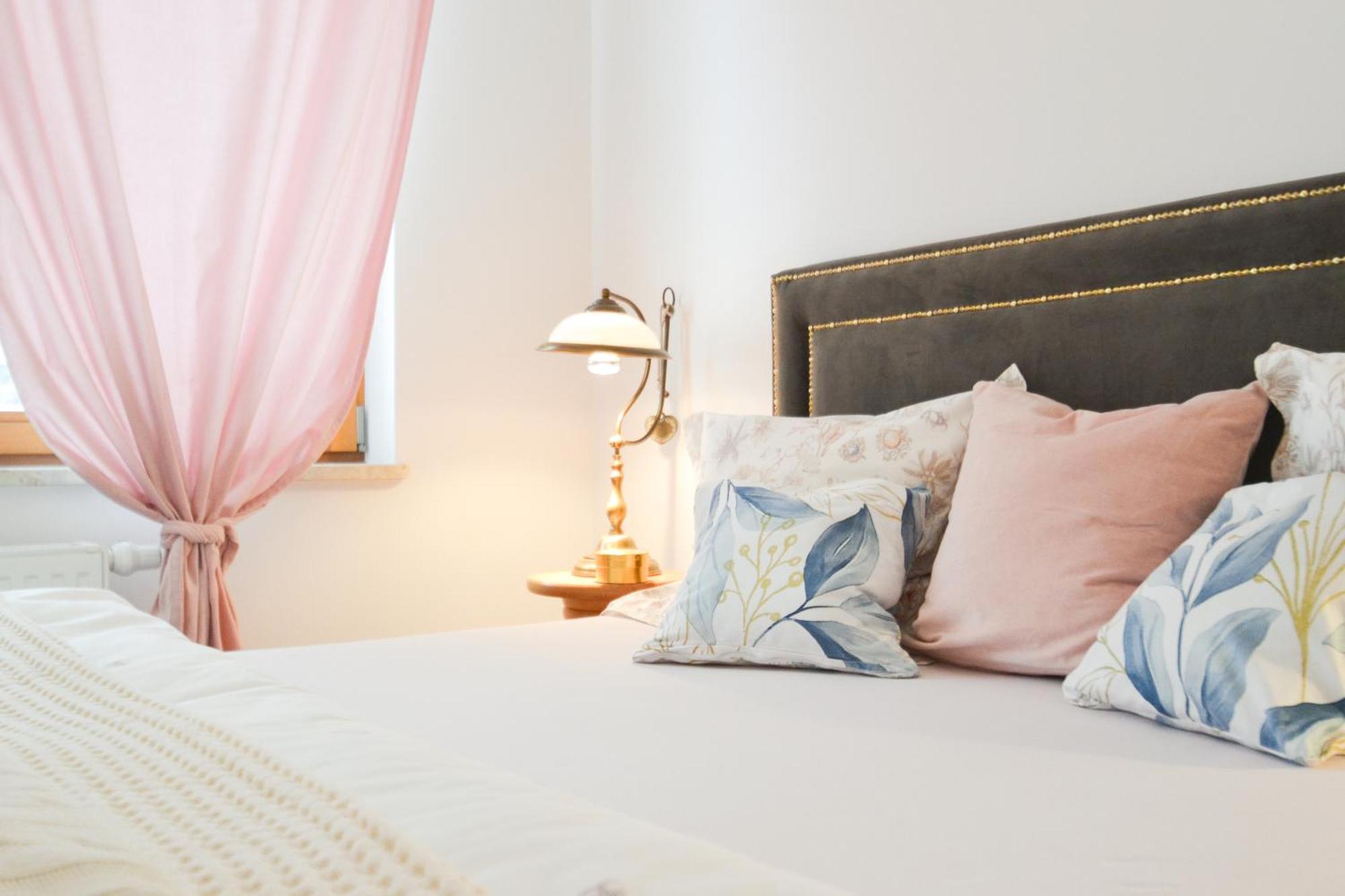 Apartment Garnizon Z Ogrodkiem