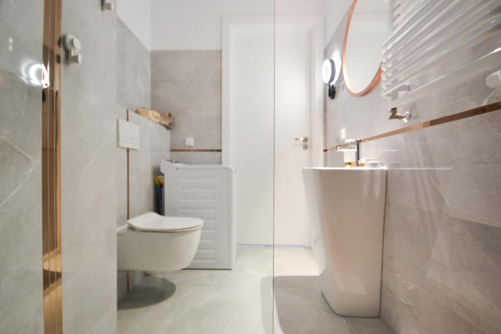 Apartment Garnizon Z Ogrodkiem *